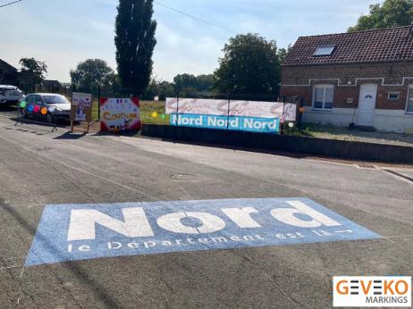 Application de POLYKOLOR pour l'épreuve cycliste du grand prix de Denain porte du Hainaut - Denain (59)