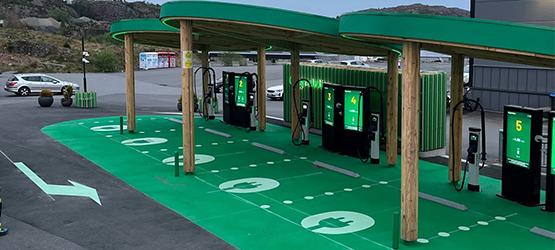 Green charging stations in Norway