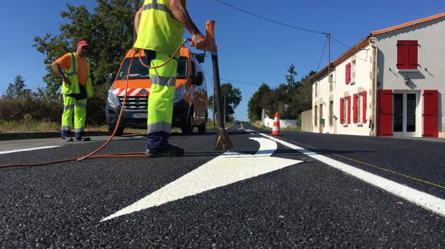 Premark application on rural road high performance with jetpack