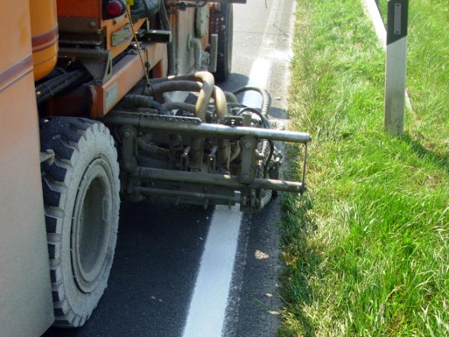 Spray application of ViaTherm product in Italy