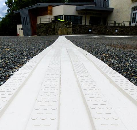 Zoom on tacguide mta tactile guidance