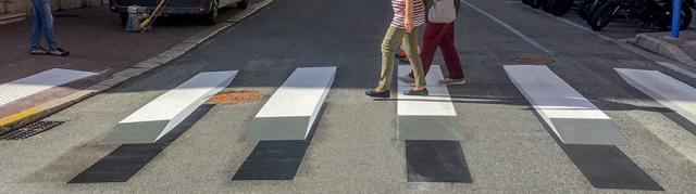 3D pedestrian crossings to make these designed PREMARK markings create an eye catching optical illusion